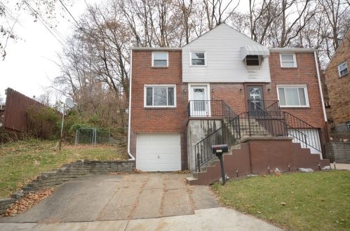 2025 Fairland St, Pittsburgh PA  15210-4015 exterior