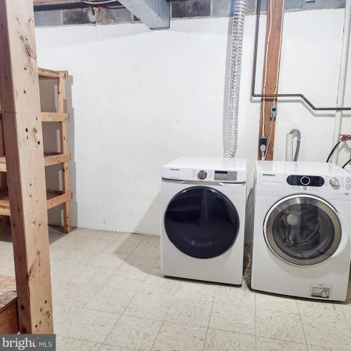 4355 Embassy Park Dr, Washington DC 20016-3608 exterior