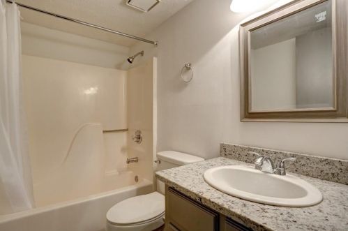 4206 Stillwater Dr, Duluth GA 30096-5596 exterior