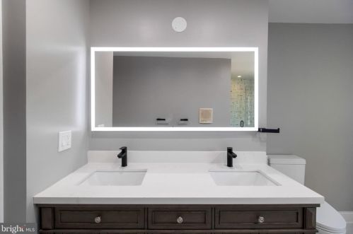 7725 16th St, Washington DC  20012-1460 exterior