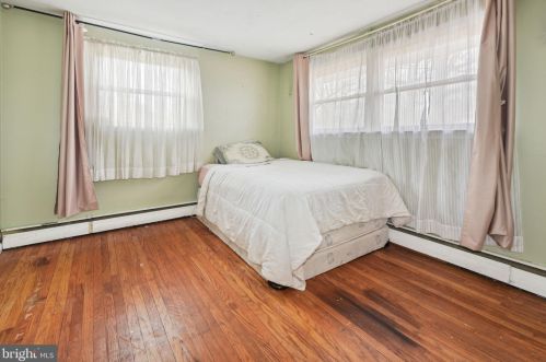 111 Hillside Ave, Haddon Heights NJ 08035-1132 exterior