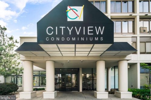 2001 Hamilton St, Philadelphia PA  19130-4298 exterior