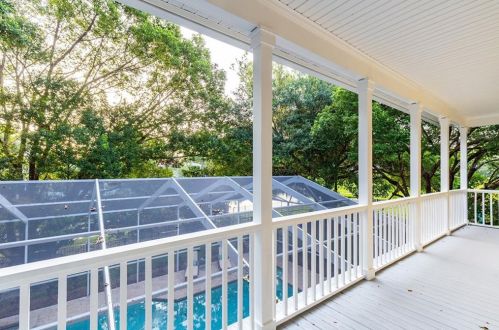 15704 Mifflin Ct, Tampa FL exterior