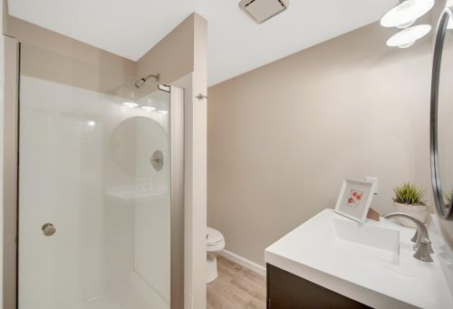 8706 134 St, Saint Paul MN 55124-7232 exterior