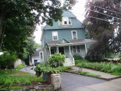 35 High St, Newton, MA 02461-1938