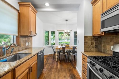 7 Empire Dr, Patterson NY 12563-2122 exterior