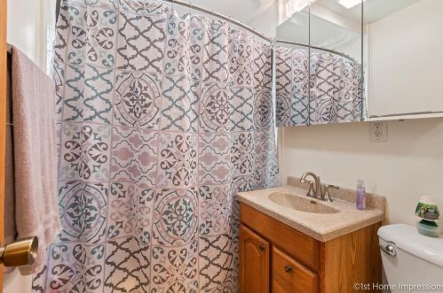 14703 Lincoln Ave, Dolton IL 60419-2308 exterior