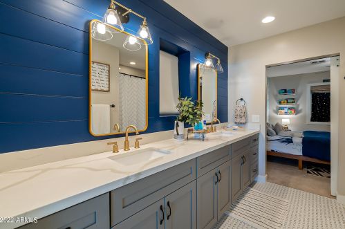 3717 35 Pl, Phoenix AZ 85032-5344 exterior