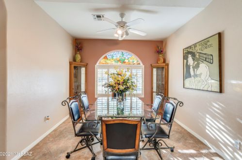 1534 Bank Swallow Rd, Green Valley AZ 85614-6025 exterior