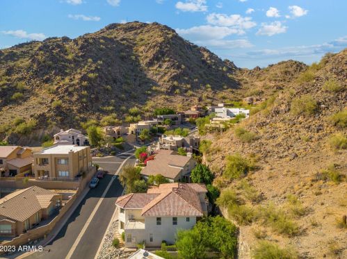 10401 Central Ave, Phoenix AZ 85020-1053 exterior