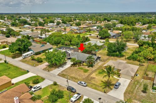 2661 Monterrey Ln, Fort Pierce FL 34953-2085 exterior