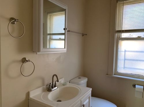 10511 Eggleston Ave, Chicago IL  60628-2425 exterior