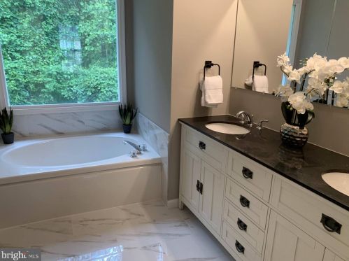 15411 Overlea Ct, Accokeek MD 20607-2036 exterior