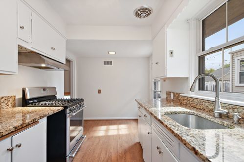 10535 Talman Ave, Chicago IL 60655-1702 exterior