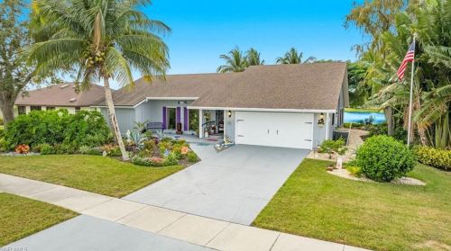 2524 Kings Lk Blvd, Naples FL 34112-5456 exterior