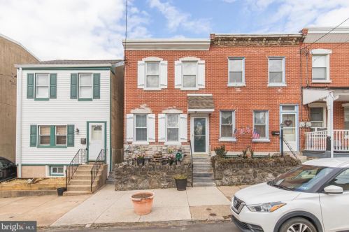 430 Leverington Ave, Philadelphia PA 19128-3315 exterior