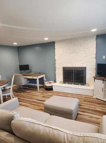 375 Salt Point Tpke, Poughkeepsie NY 12603-1053 exterior