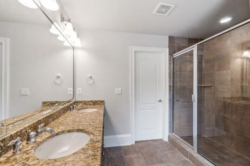 2677 Derby Walk, Atlanta GA 30319-3657 exterior