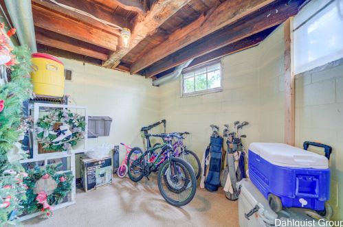 523 Clay Ave, Meskegon MI 49440-1002 exterior