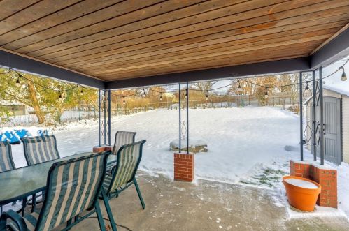 513 Pat Hvn Dr, Pittsburgh PA 15243-1739 exterior