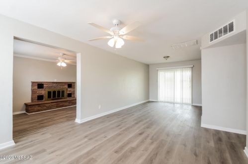 602 Calle Medina, Tucson AZ  85756-6442 exterior