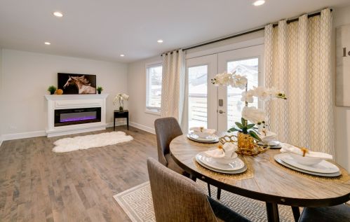 7933 Cressett Dr, Chicago IL 60707-1346 exterior