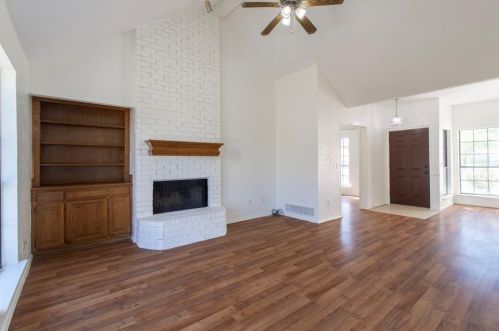 8124 Bobwhite Dr, Frisco TX 75034-4539 exterior