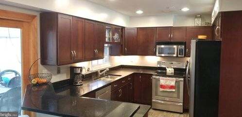 14113 Burning Bush Ln, Silver Spring, MD 20906-2327