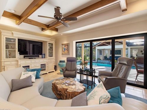 230 Champney Bay Ct, Naples FL 34102-7952 exterior