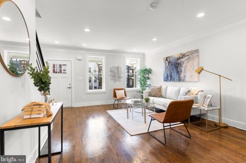 1110 Oates St, Washington DC  20002-3824 exterior