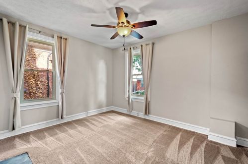 127 Lincoln Ave, Pittsburgh PA 15206-2313 exterior