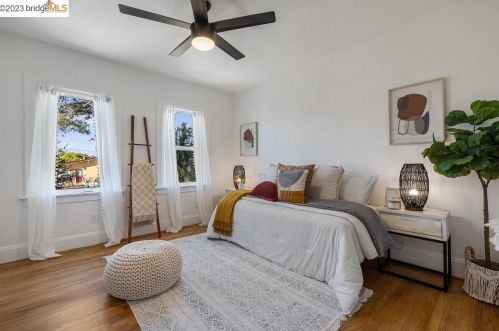 1307 Haskell St, Berkeley CA 94702-2415 exterior