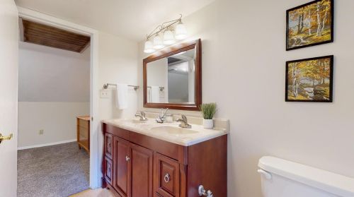 744 Laclede Sta Rd, Saint Louis MO 63117-2048 exterior