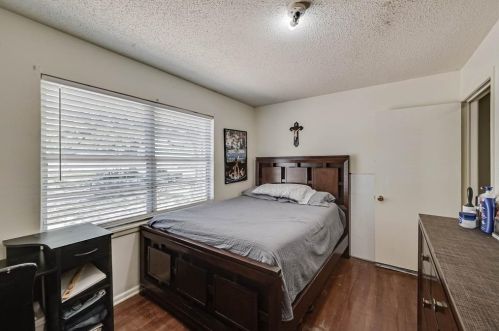 1614 4th St, Irving TX 75060-3111 exterior