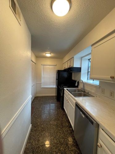 5504 Columbia Ave, Dallas TX  75214-5122 exterior