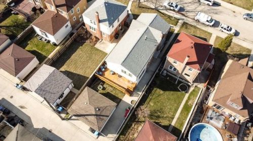 7765 Thorndale Ave, Chicago IL 60631-2351 exterior