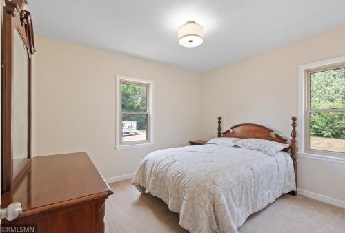 2083 Floral Dr, Saint Paul MN 55110-3849 exterior