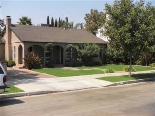 2207 A St, Bakersfield CA  93301-3519 exterior