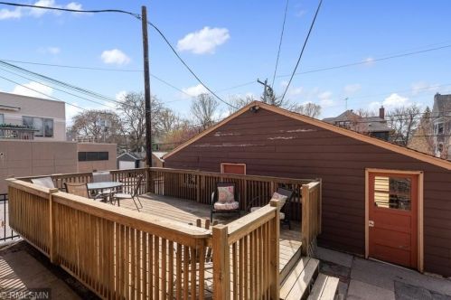 722 Grand Ave, Saint Paul MN 55105-3371 exterior