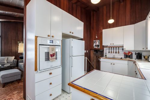 7625 Julie Dr, Kalamazoo MI  49024-4915 exterior