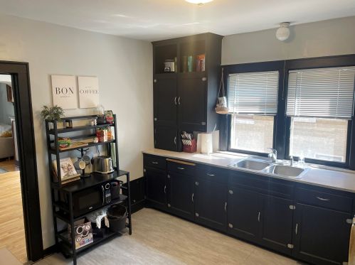 3433 Burrell St, Milwaukee WI 53207-3345 exterior