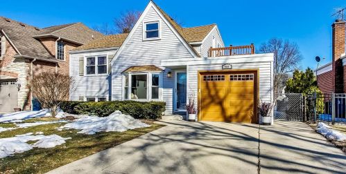 969 Fairfield Ave, Elmhurst, IL 60126-4946