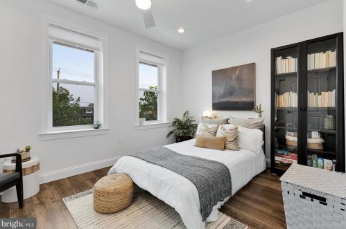 815 Longfellow St, Washington DC  20011-8205 exterior