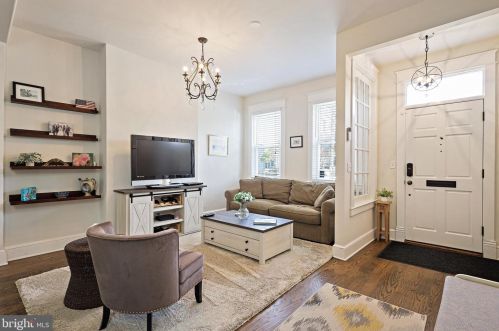 418 Fayette St, Alexandria VA 22314-2228 exterior