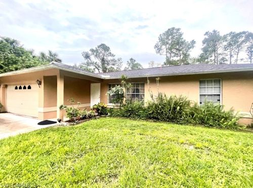 780 20th Ave, Naples, FL 34120-2382