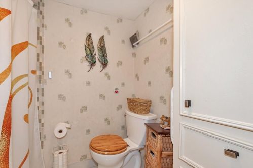 15 April Hl, Montgomery TX 77356-5923 exterior