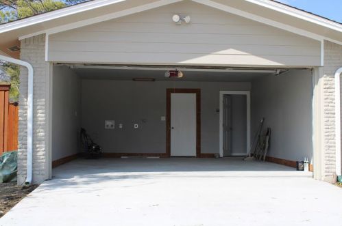 2743 Cartwright St, Irving TX 75062-4271 exterior