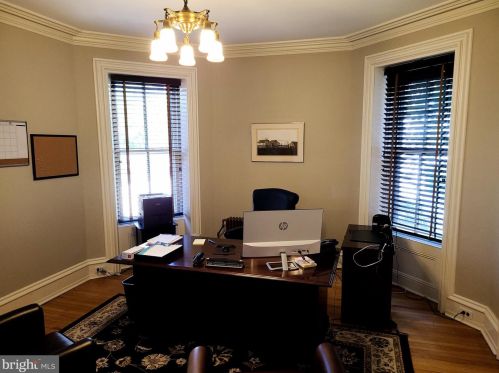 112 State St, Trenton NJ 08609-1629 exterior