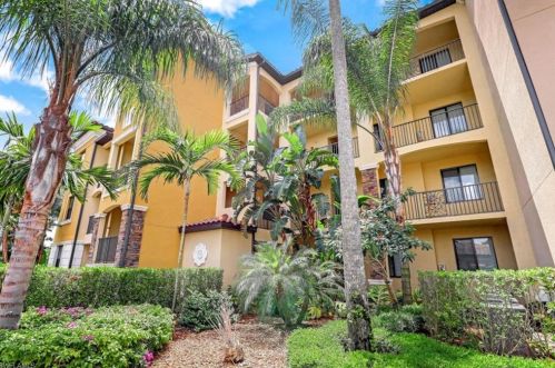 9826 Giaveno Cir, Naples FL 34113 exterior