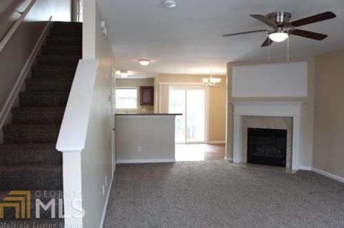 732 Crestwell Cir, Atlanta, GA 30331-8627